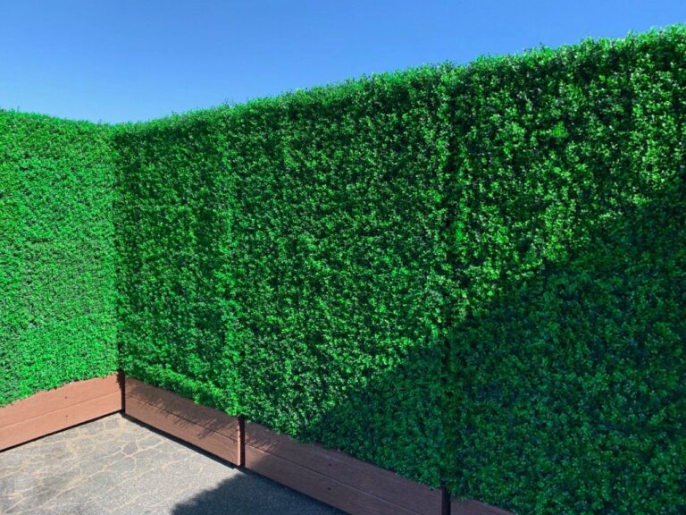 Discover the Versatility and Benefits of UV Resistant Artificial Boxwood Panels from Premium Grass Blades