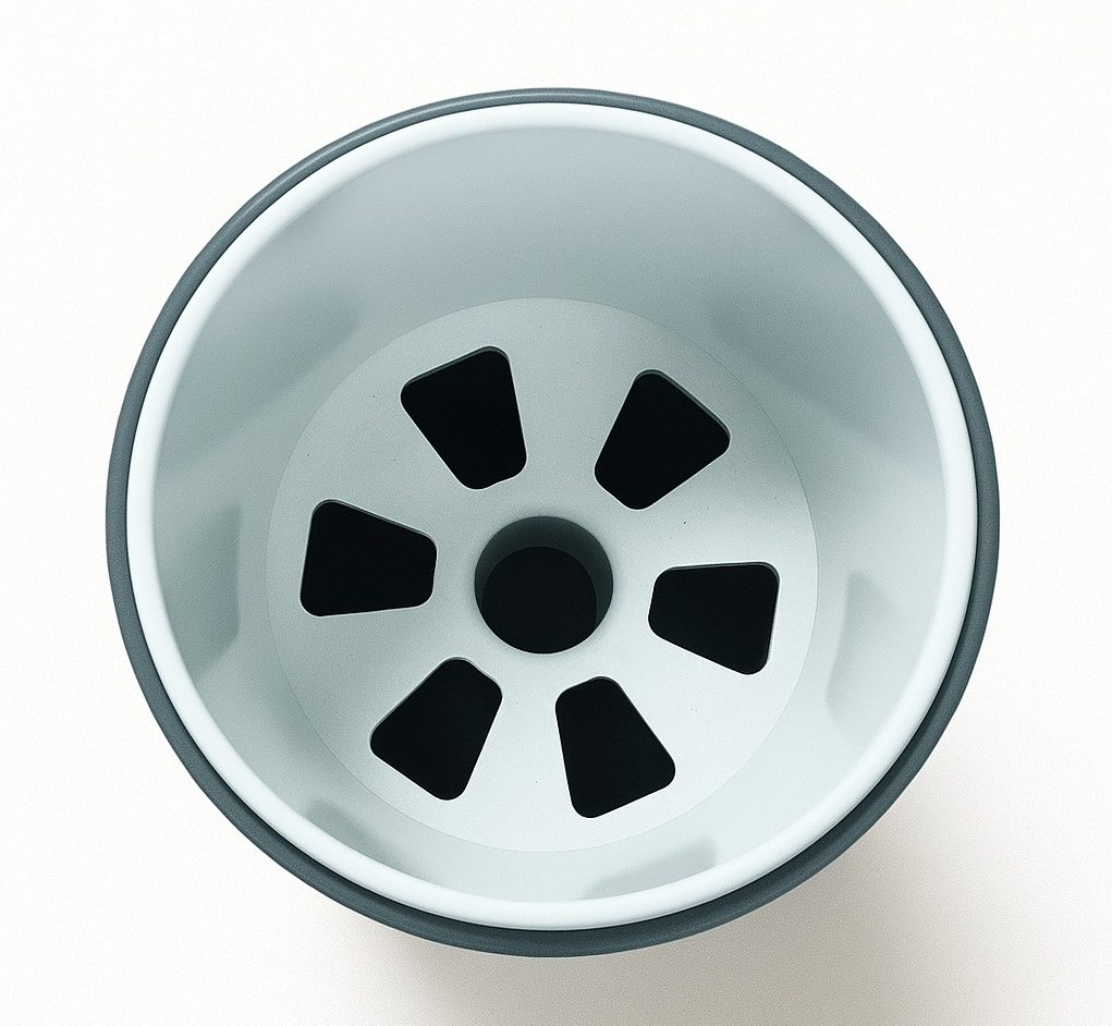 PUTTING GREEN CUP SLEEVE - Image 2